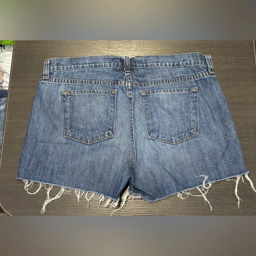 J Brand‎ Women’s Blue Denim Cutoff Shorts Size 31”